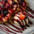 Pancakes con frutos rojos y crema